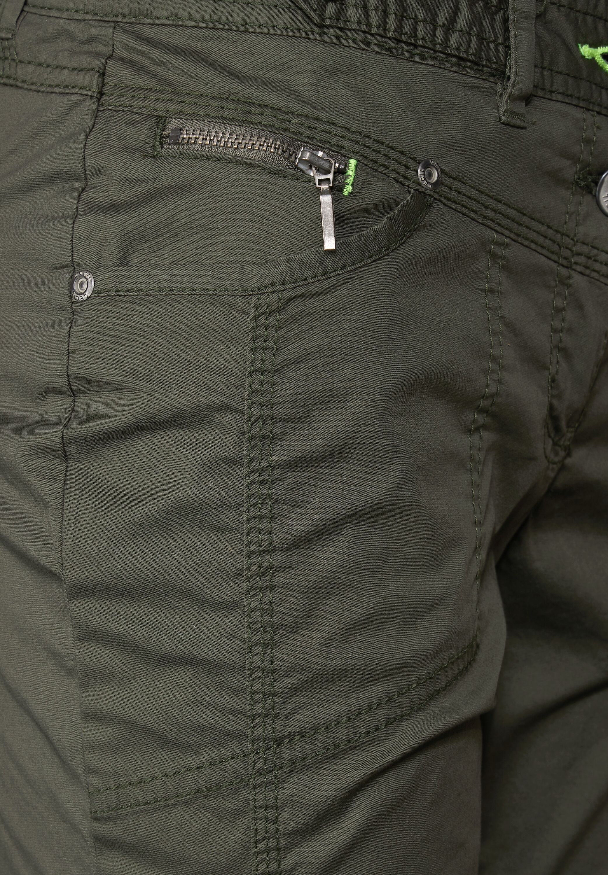 Casual Fit Hose in 3/4