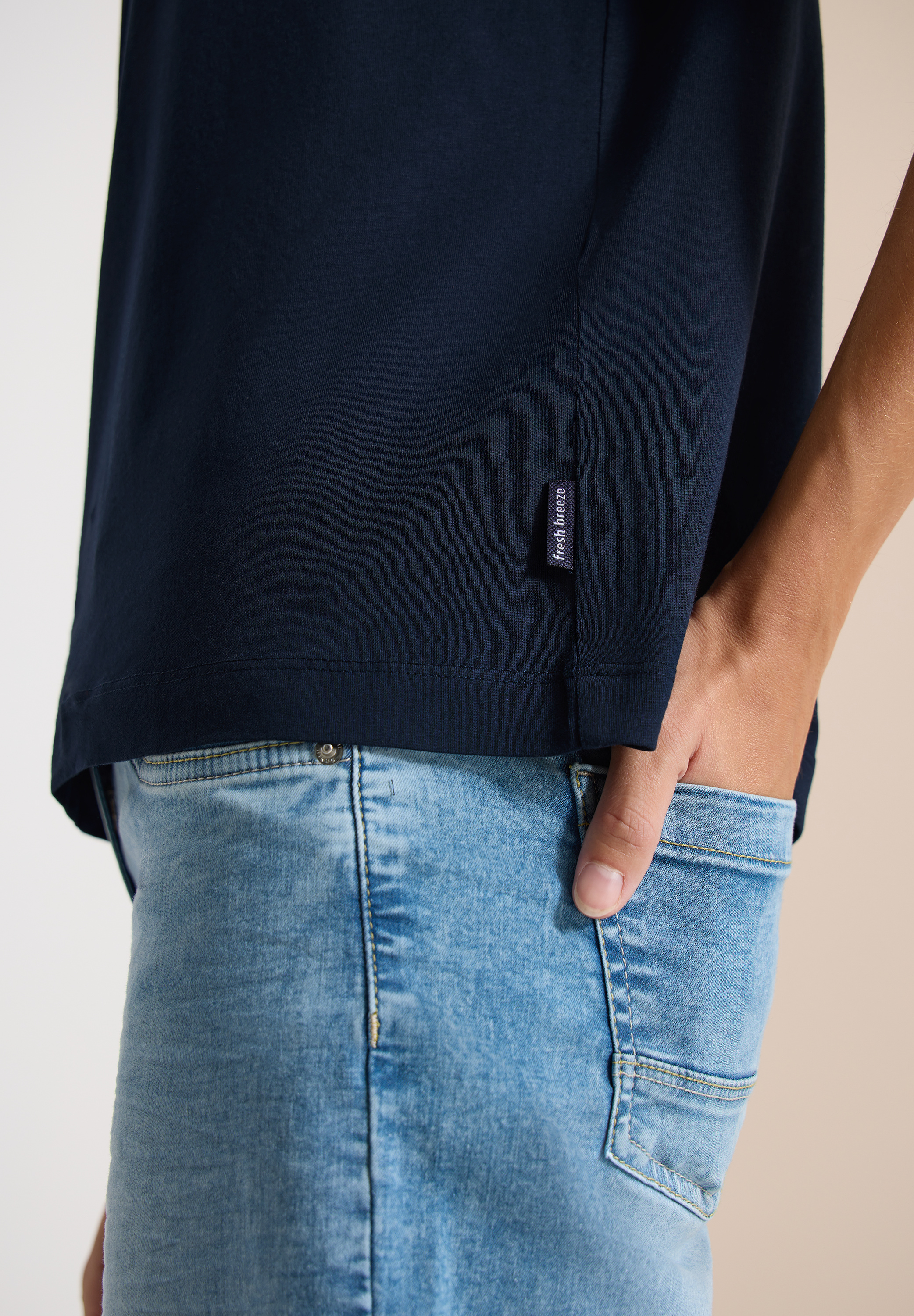 T-Shirt mit Rippdetails