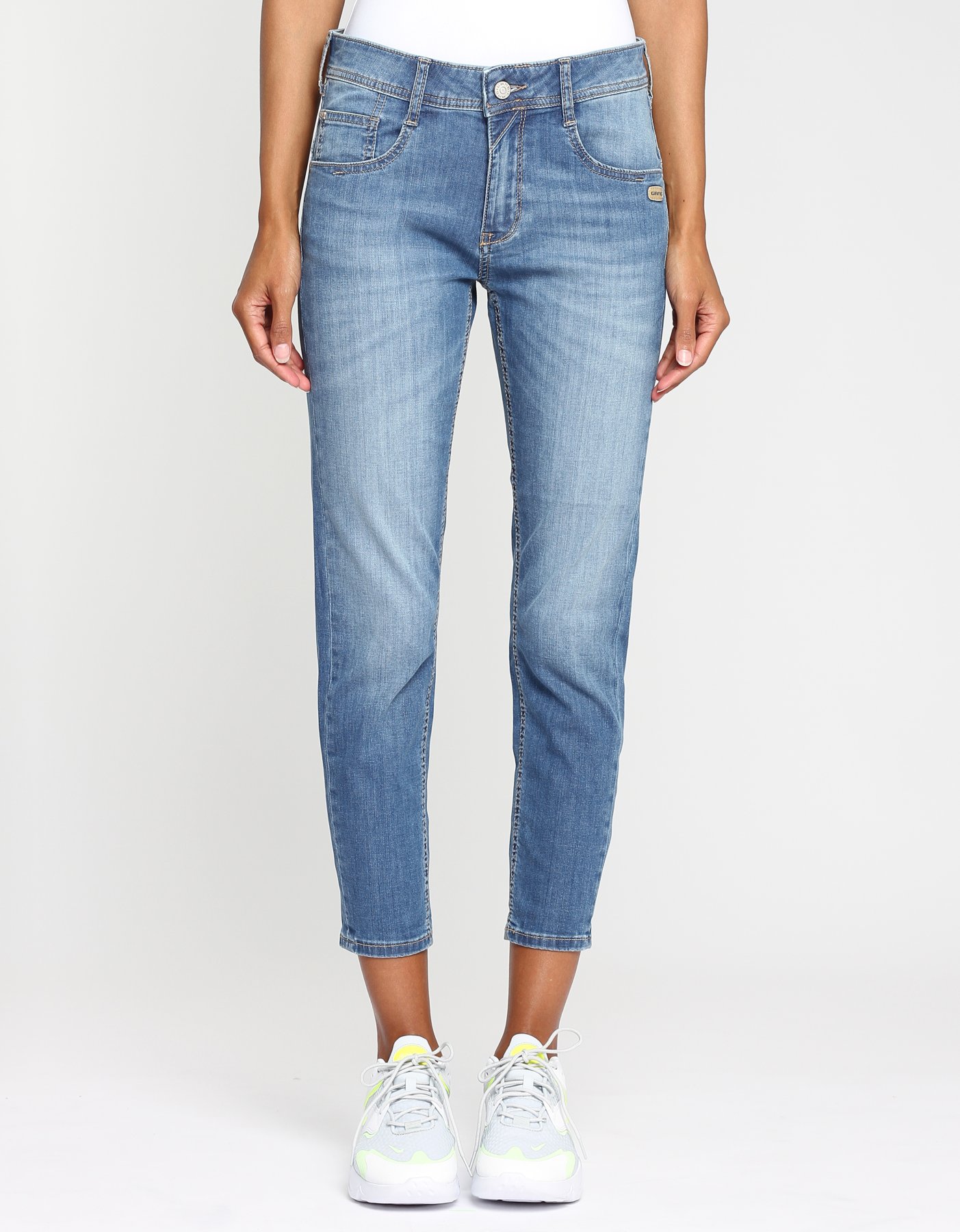 AMELIE CROPPED