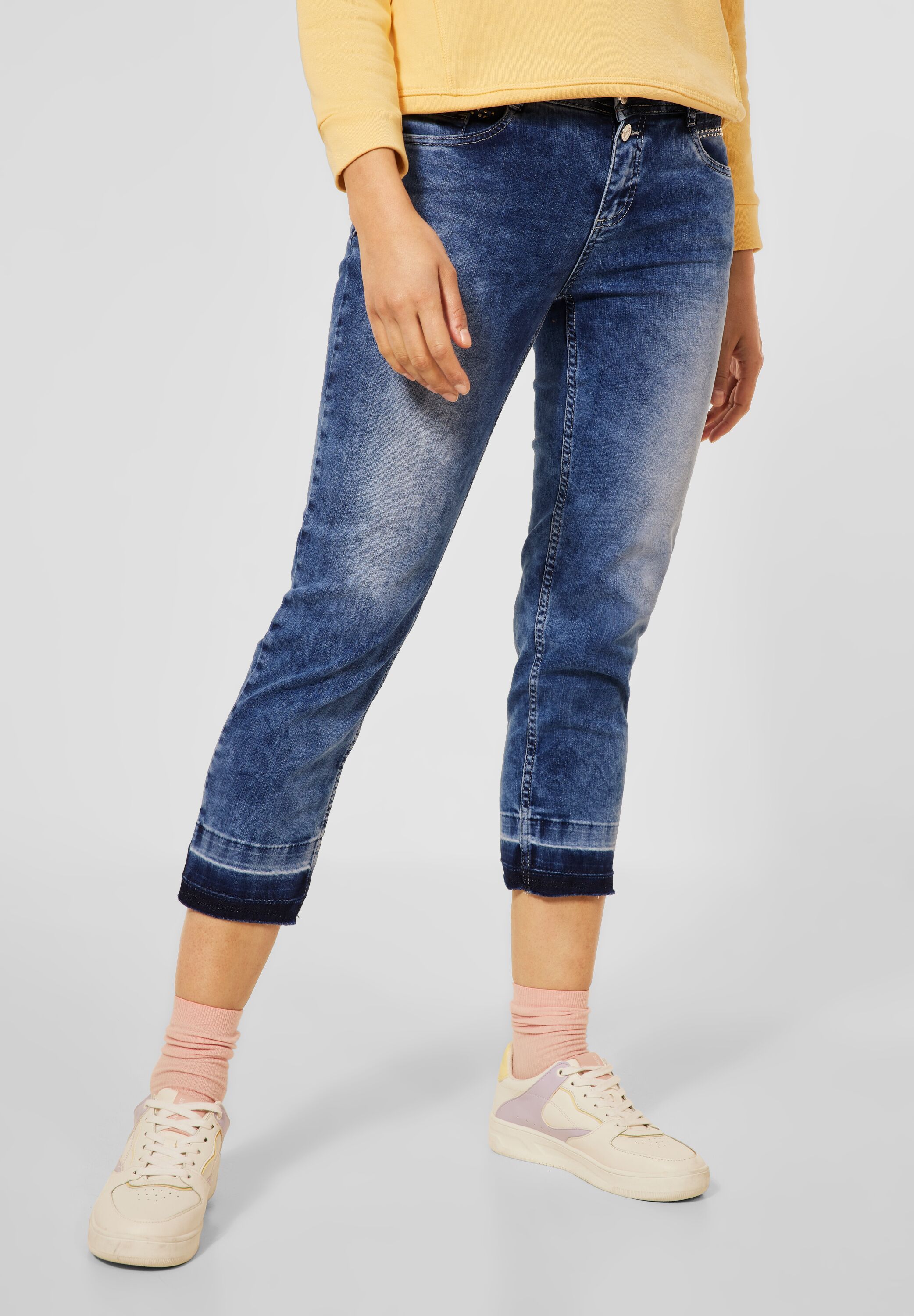 Loose Fit Jeans