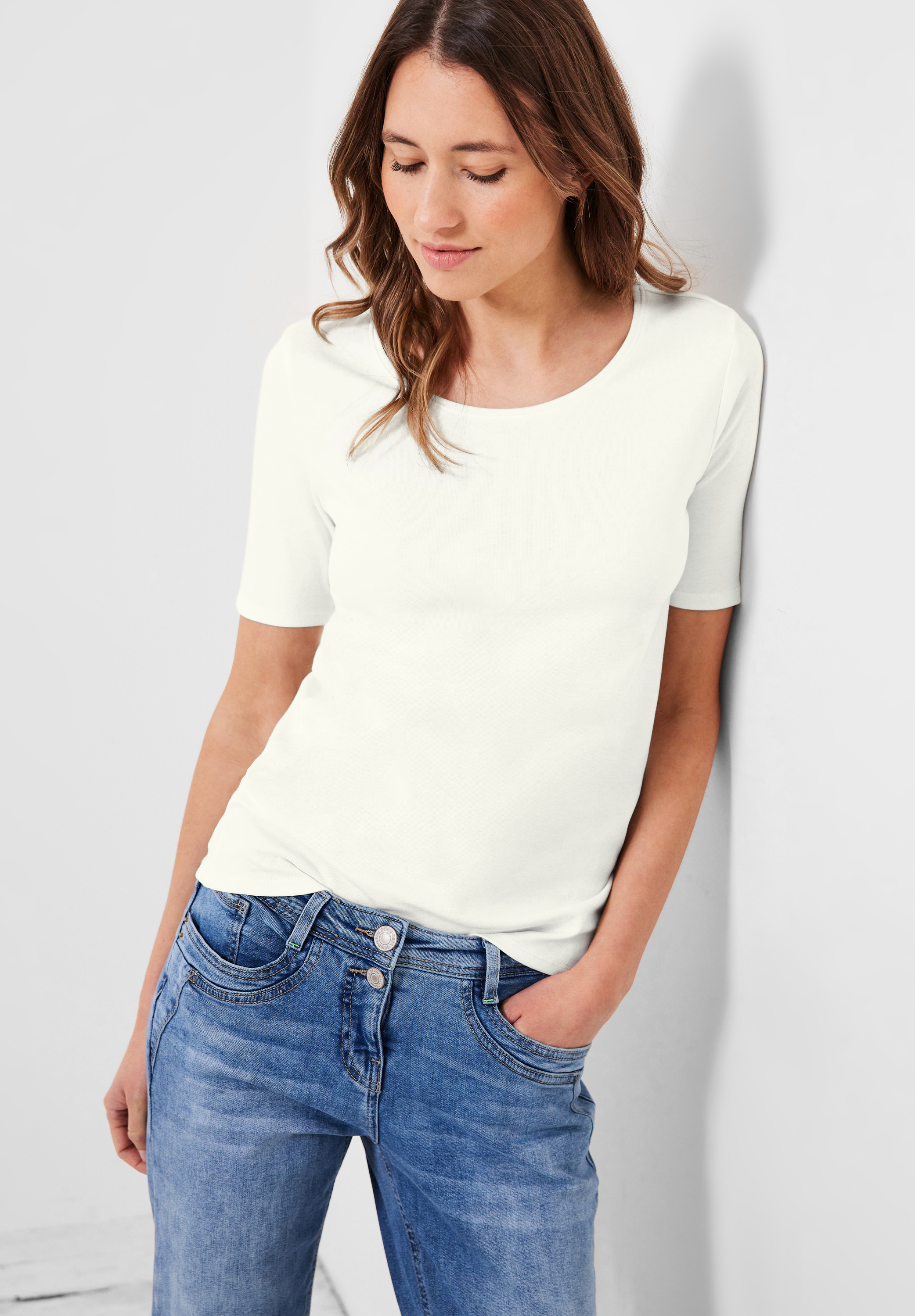 Basic T-Shirt in Unifarbe