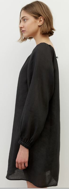 Dress, feminine gathering, round ne