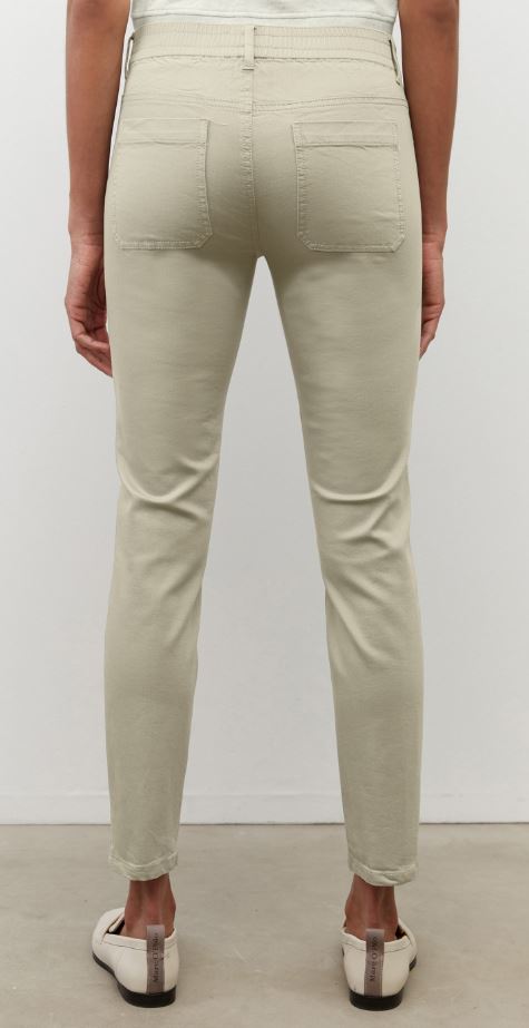 Hose Modell MAVAS slim cropped