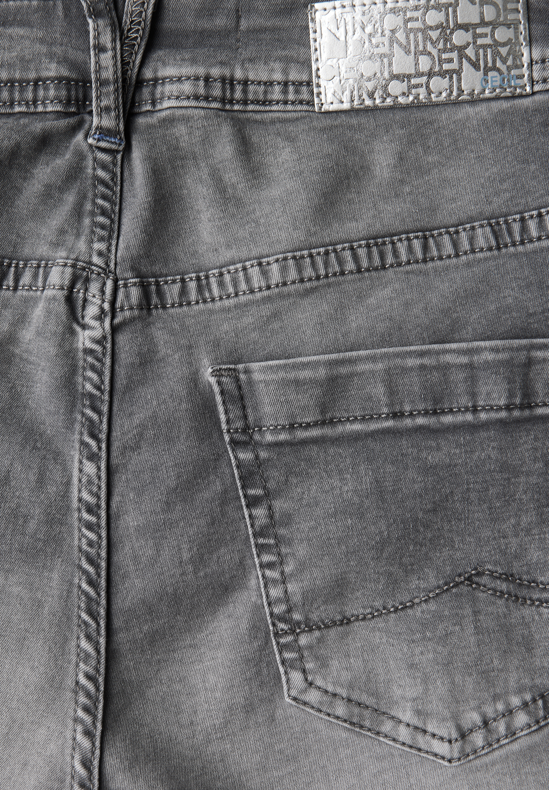 Casual Fit Jeansshorts