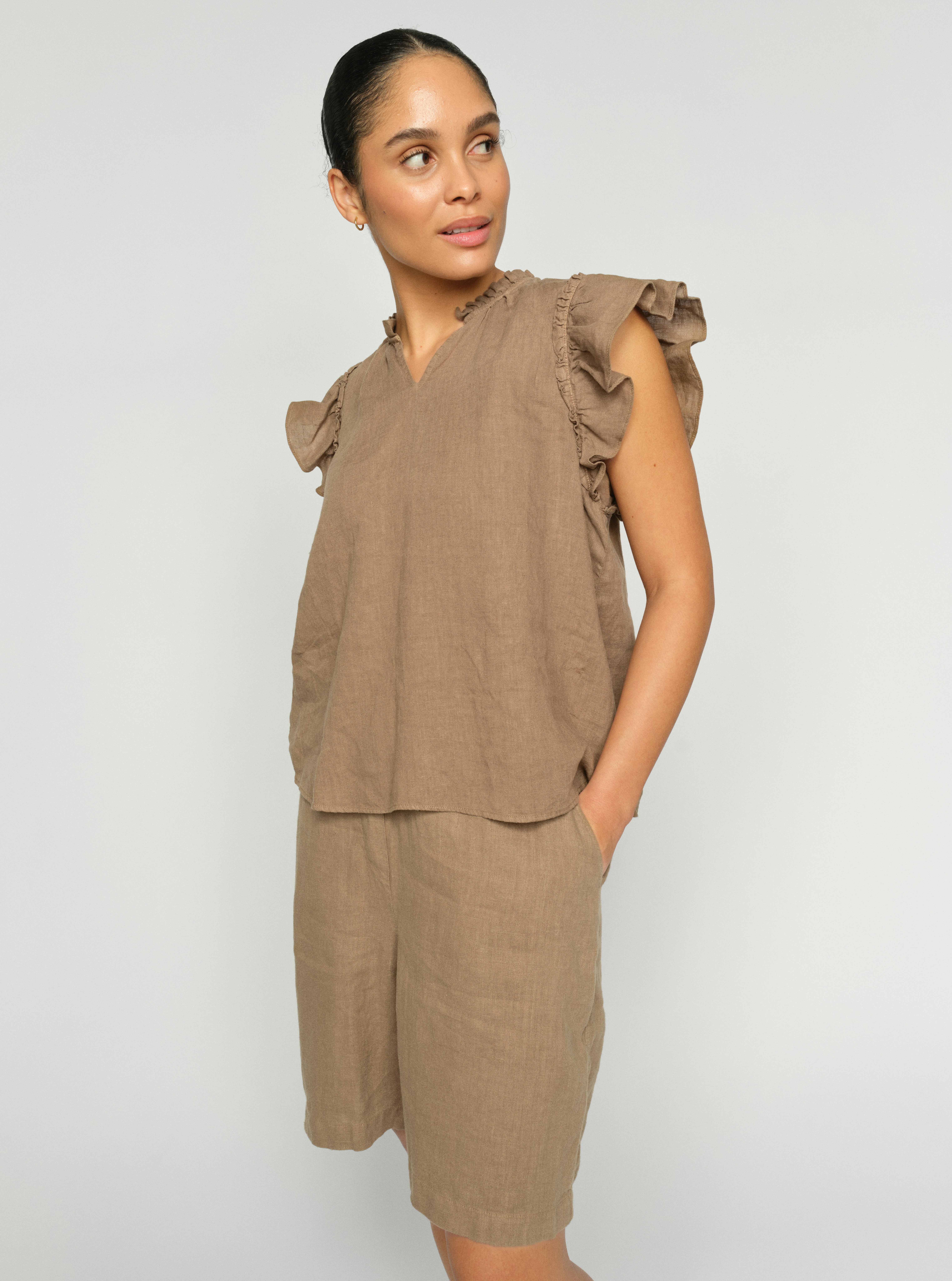 MMEmmie linen Bermuda Shorts