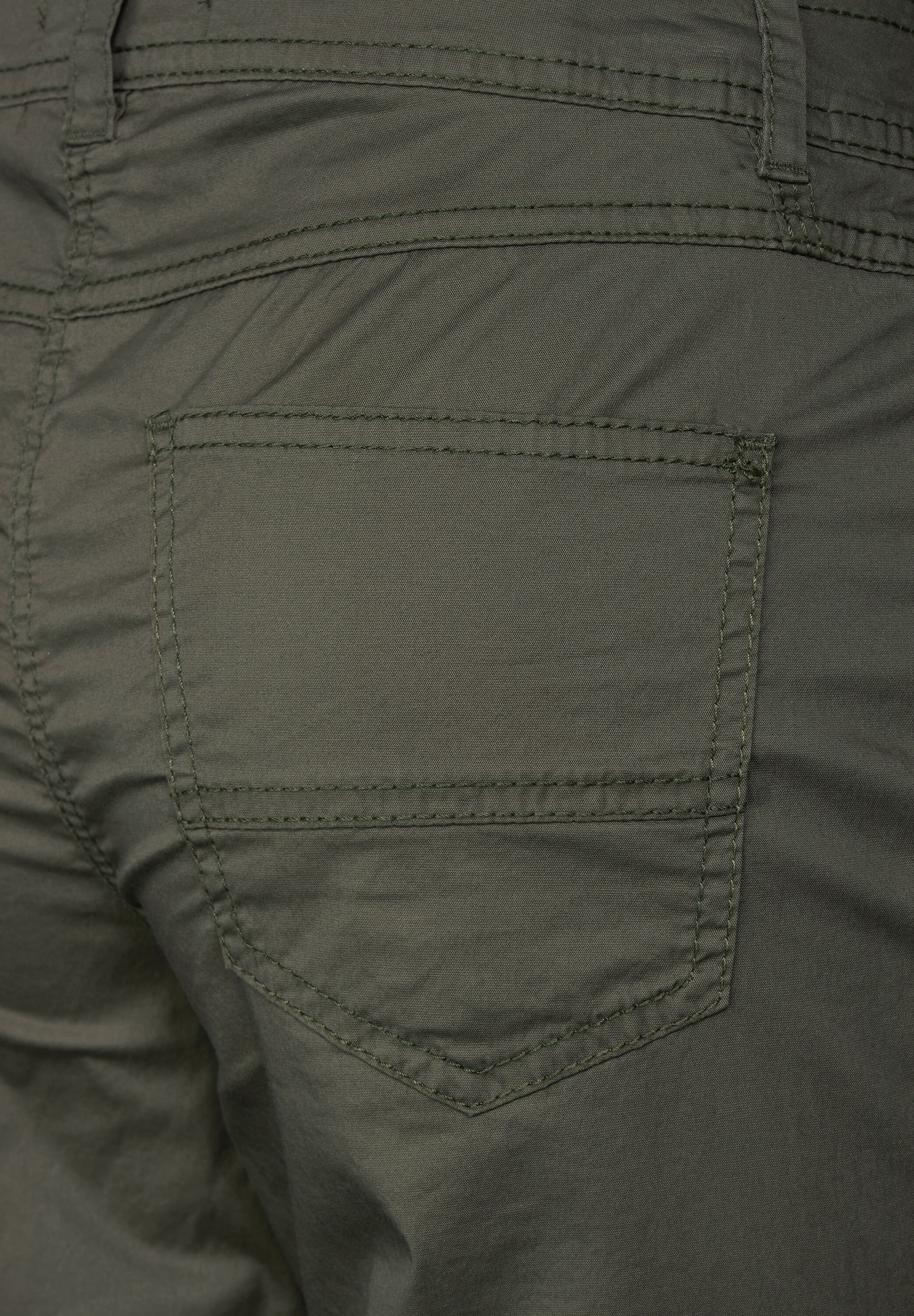 Casual Fit Hose in 3/4