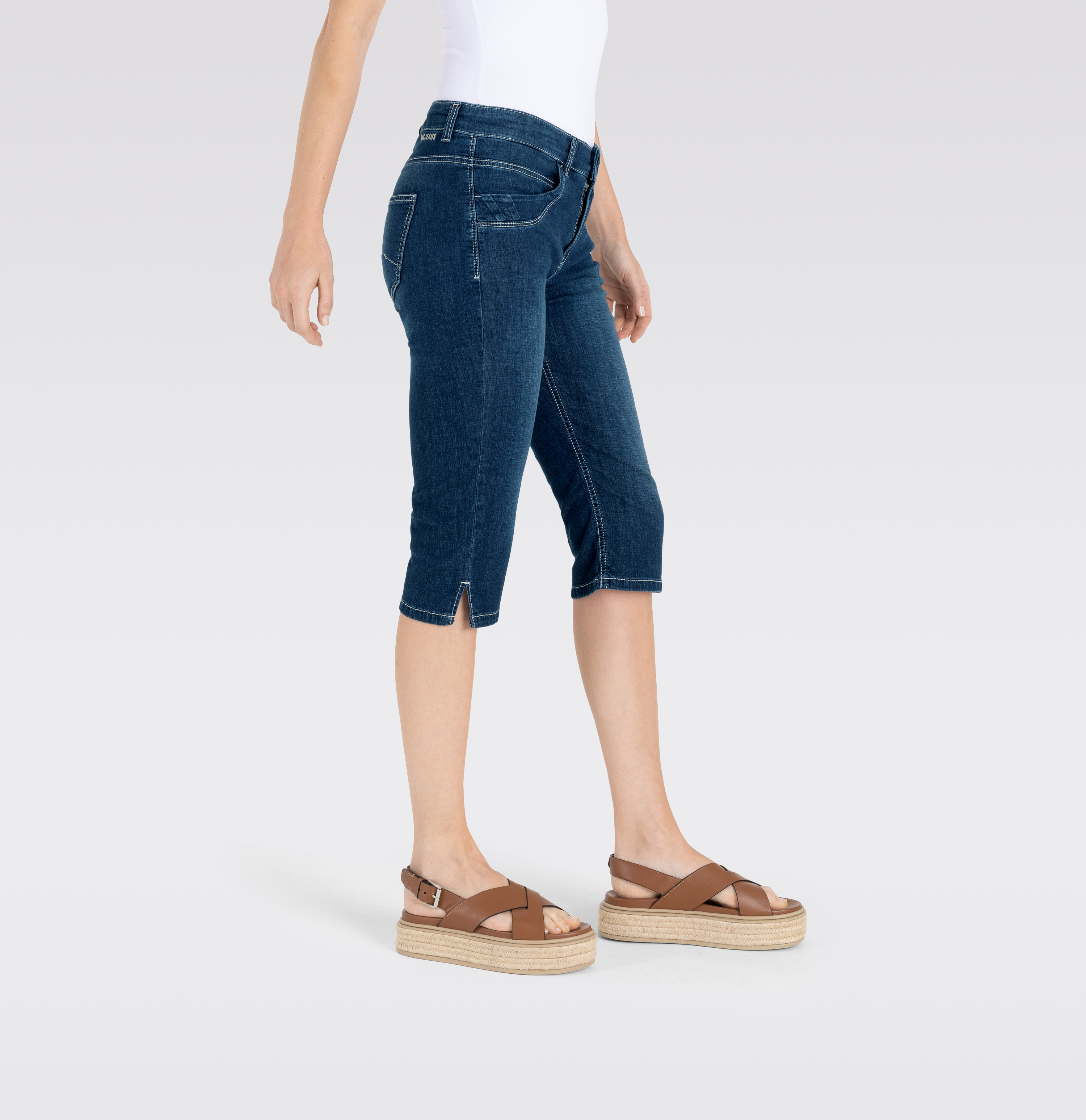 MAC JEANS - CAPRI, Super light denim