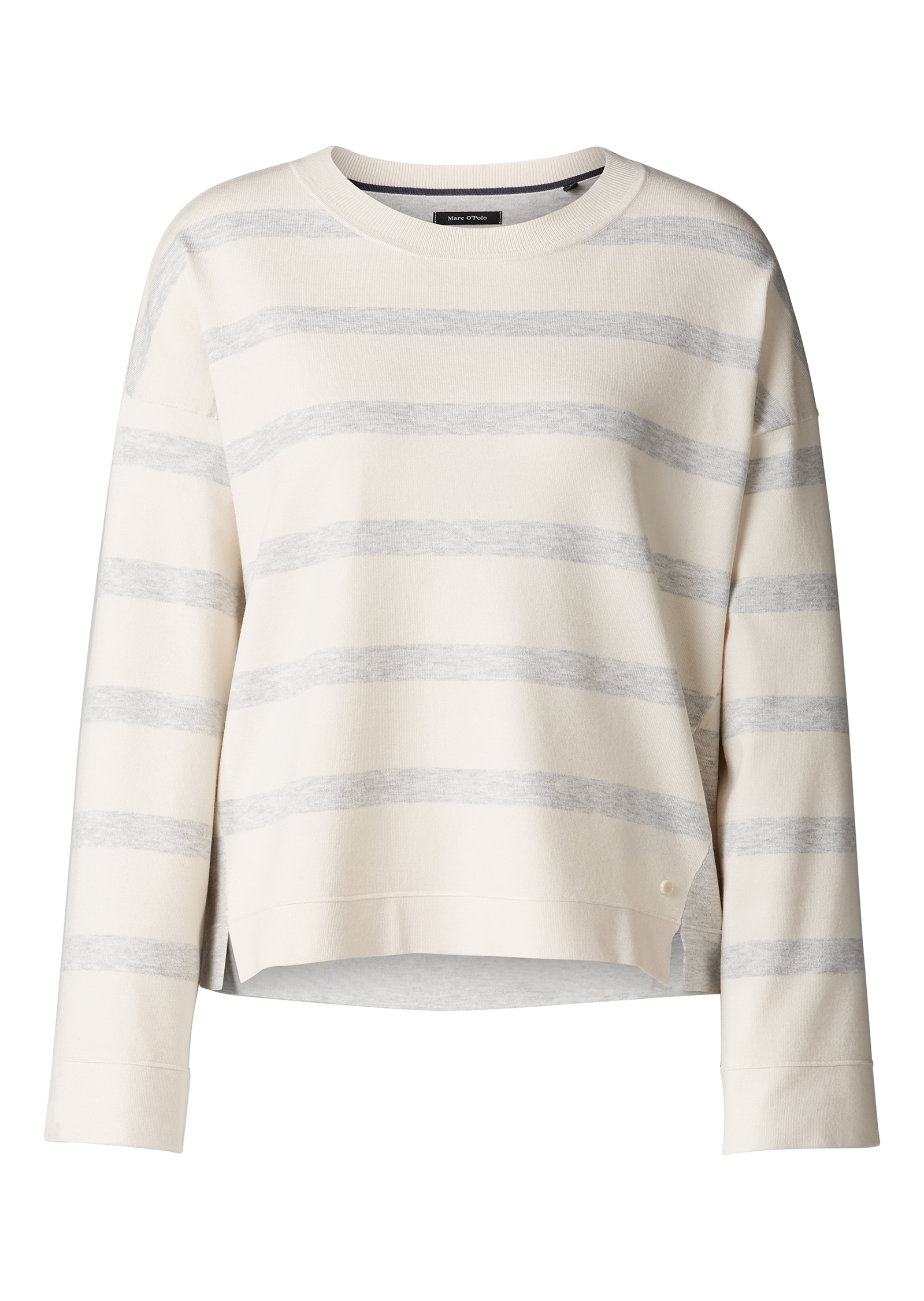 Pullover, long-sleeve, overcut shou