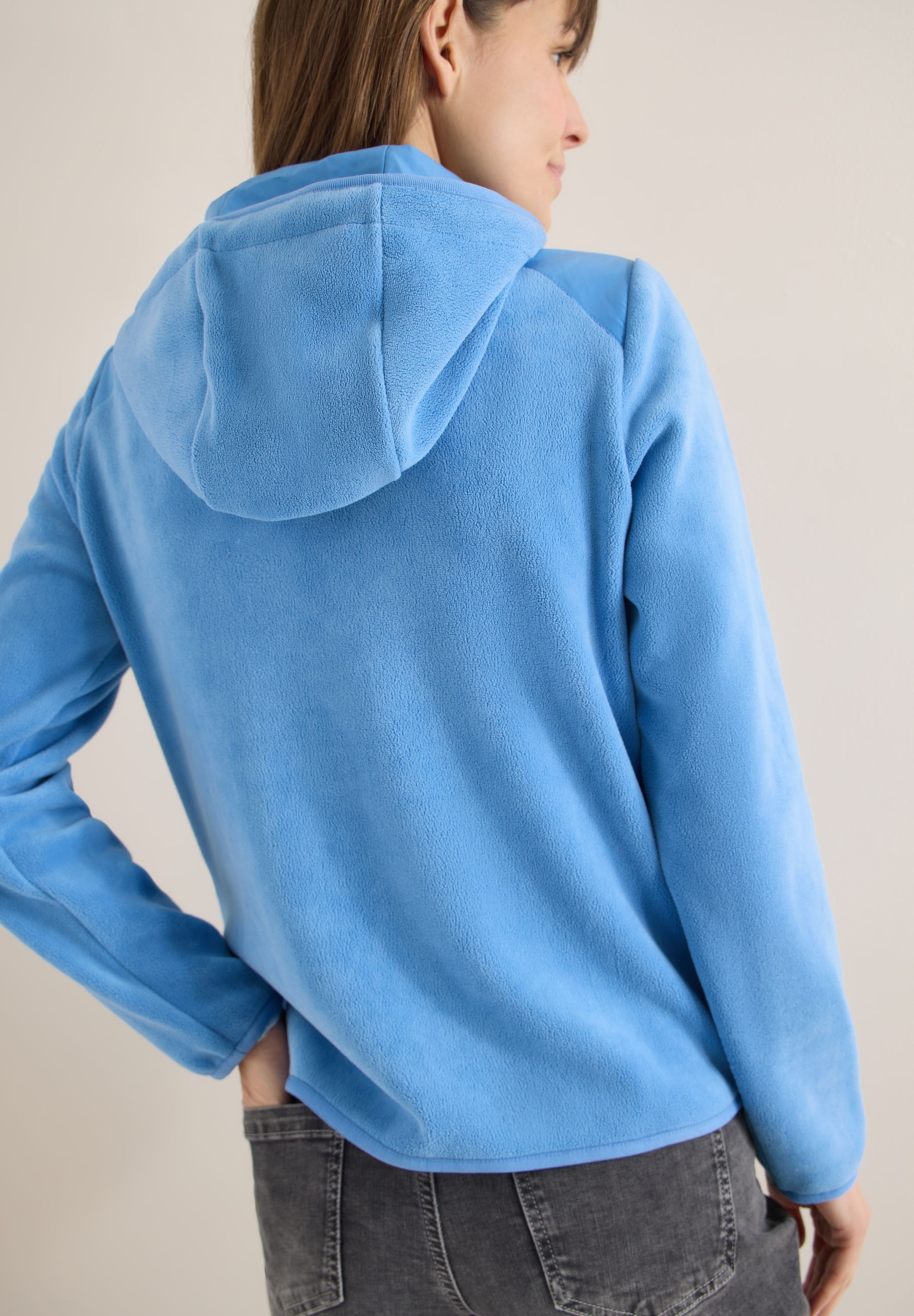 Fleecejacke mit Hoodie