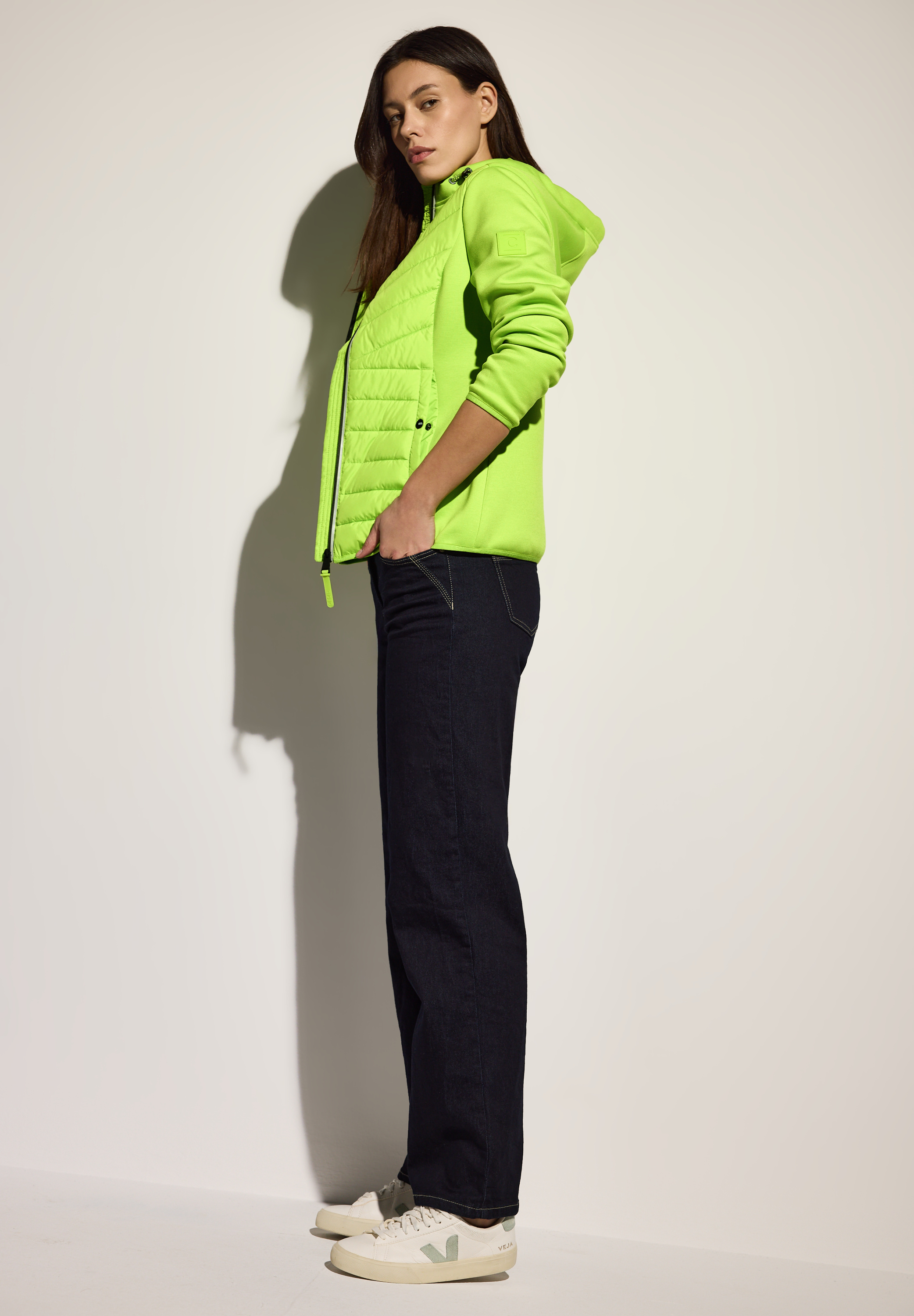 Scuba Jacke mit Kapuze