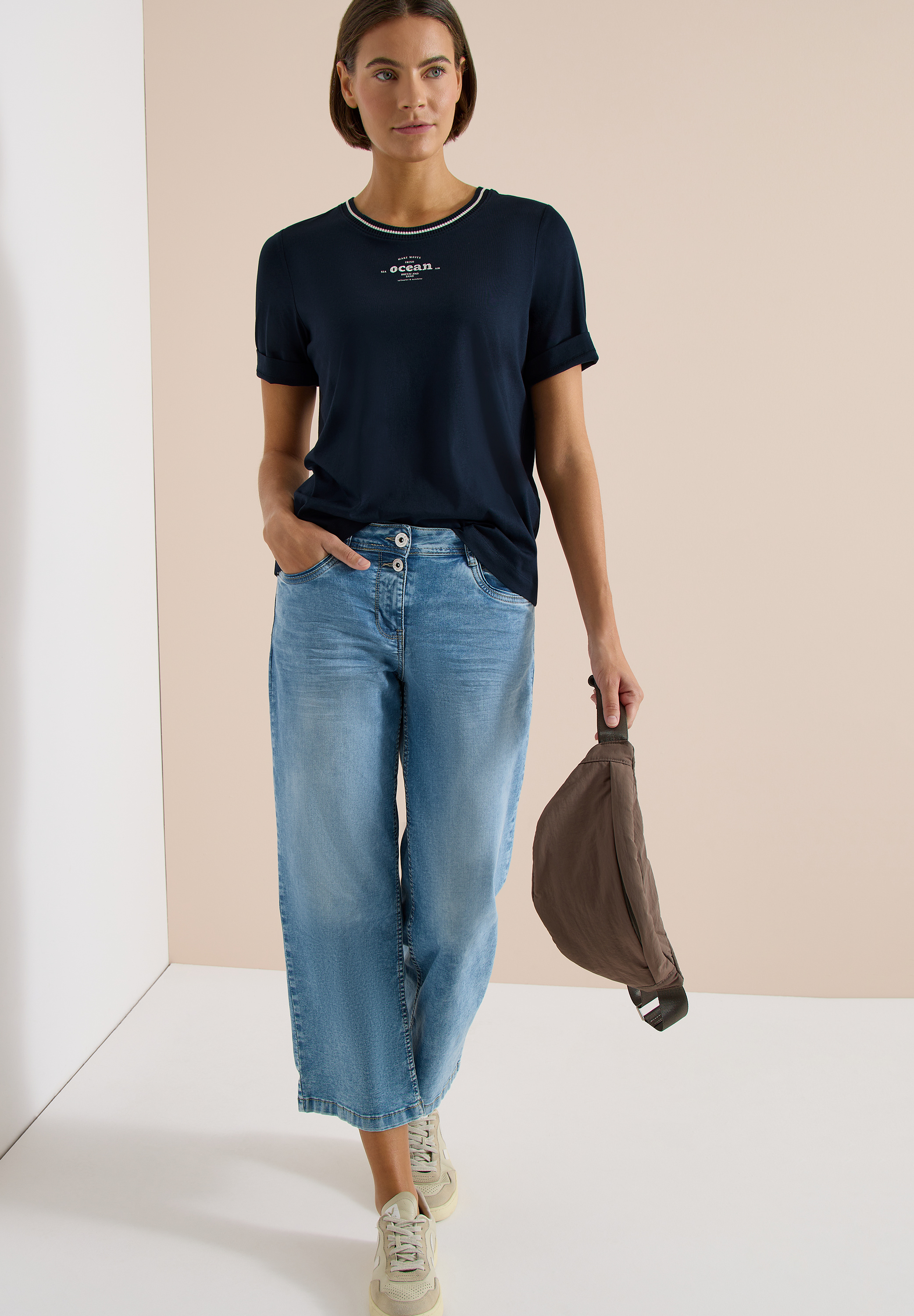 T-Shirt mit Rippdetails
