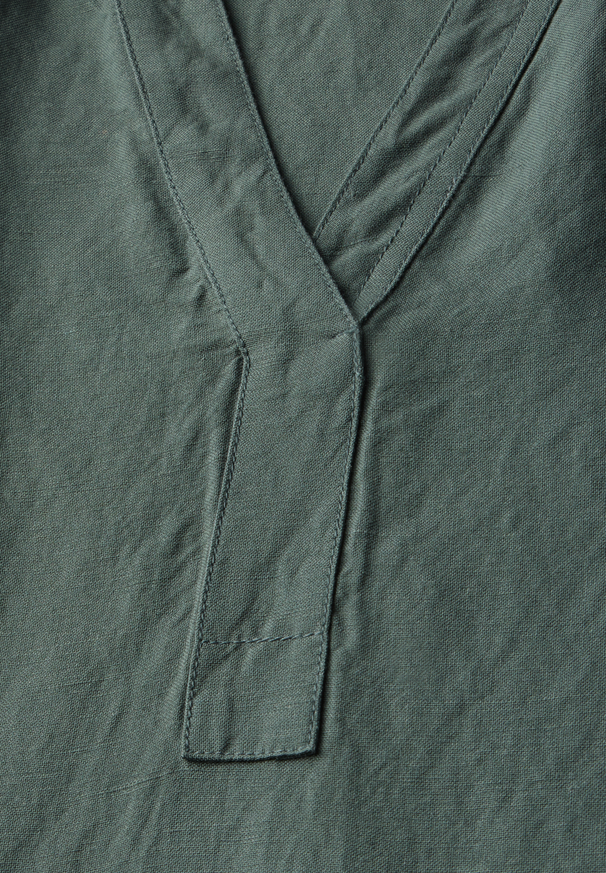Split Neck Kleid