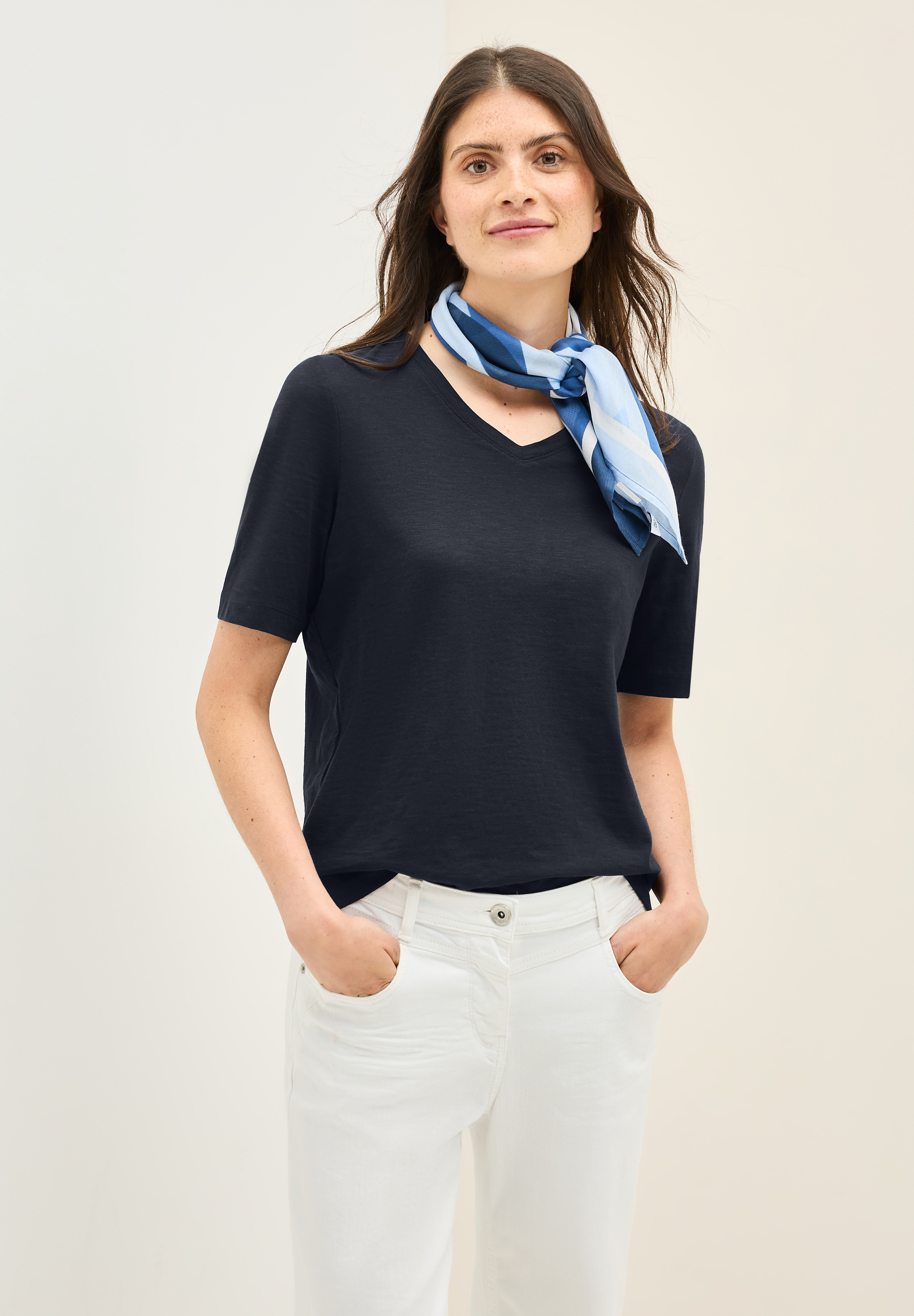 Basic V-Neck Shirt