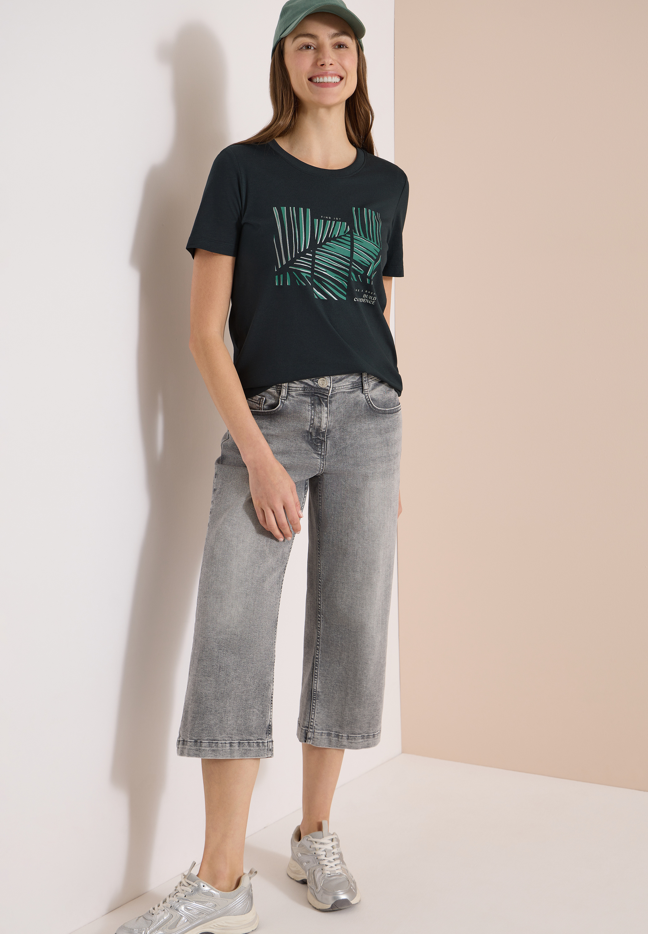 T-Shirt mit Rundhals und Artwork