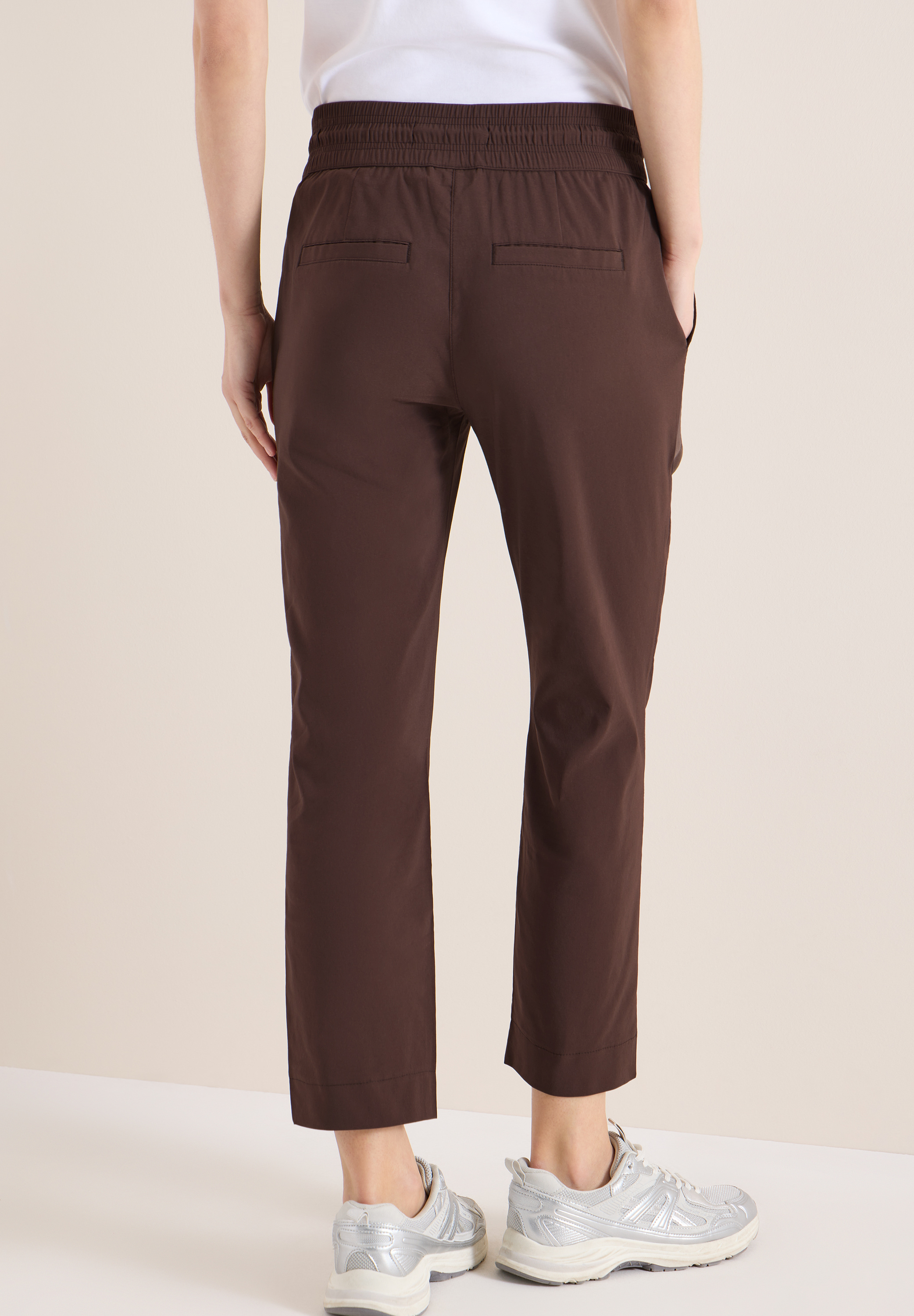 Mid Waist Slim Leg Hose im Casual Fit