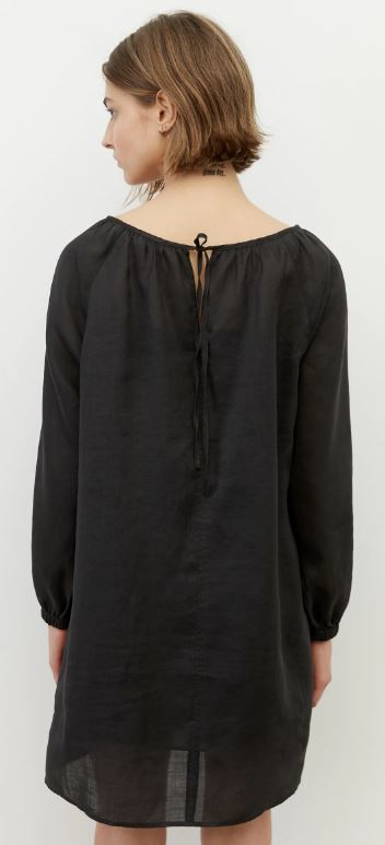 Dress, feminine gathering, round ne