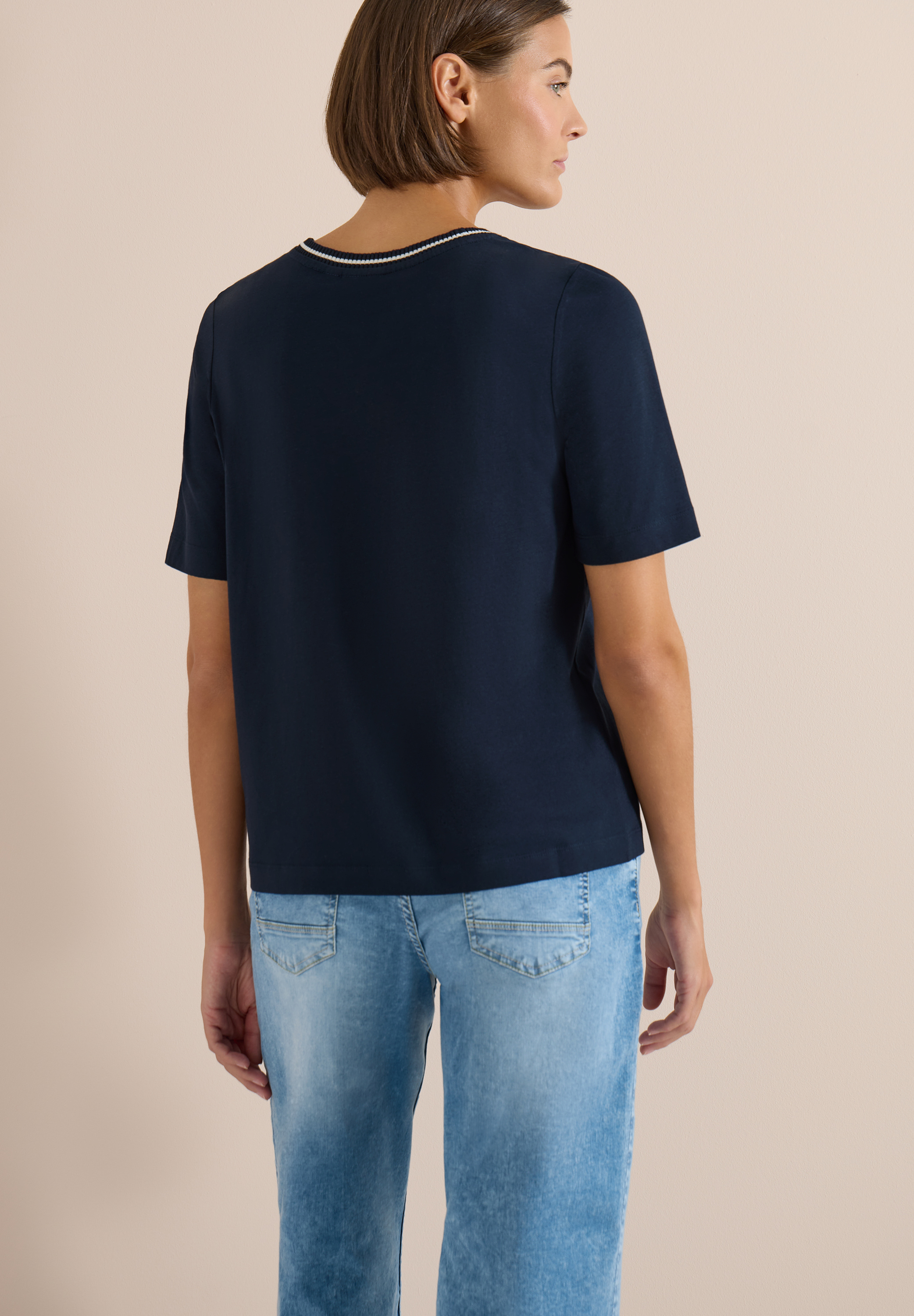 T-Shirt mit Rippdetails
