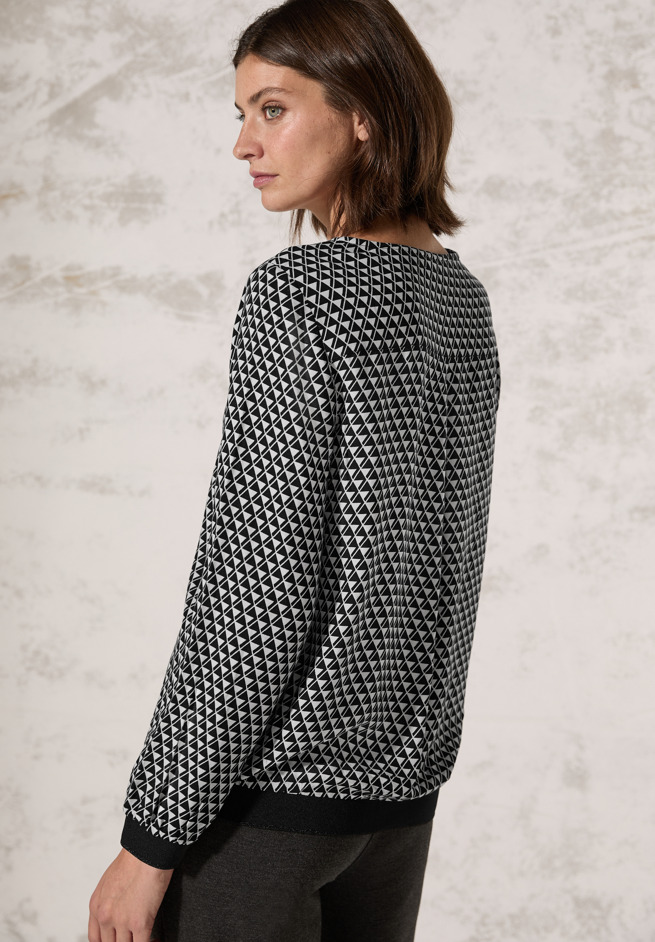 Bluse mit Minimal Print