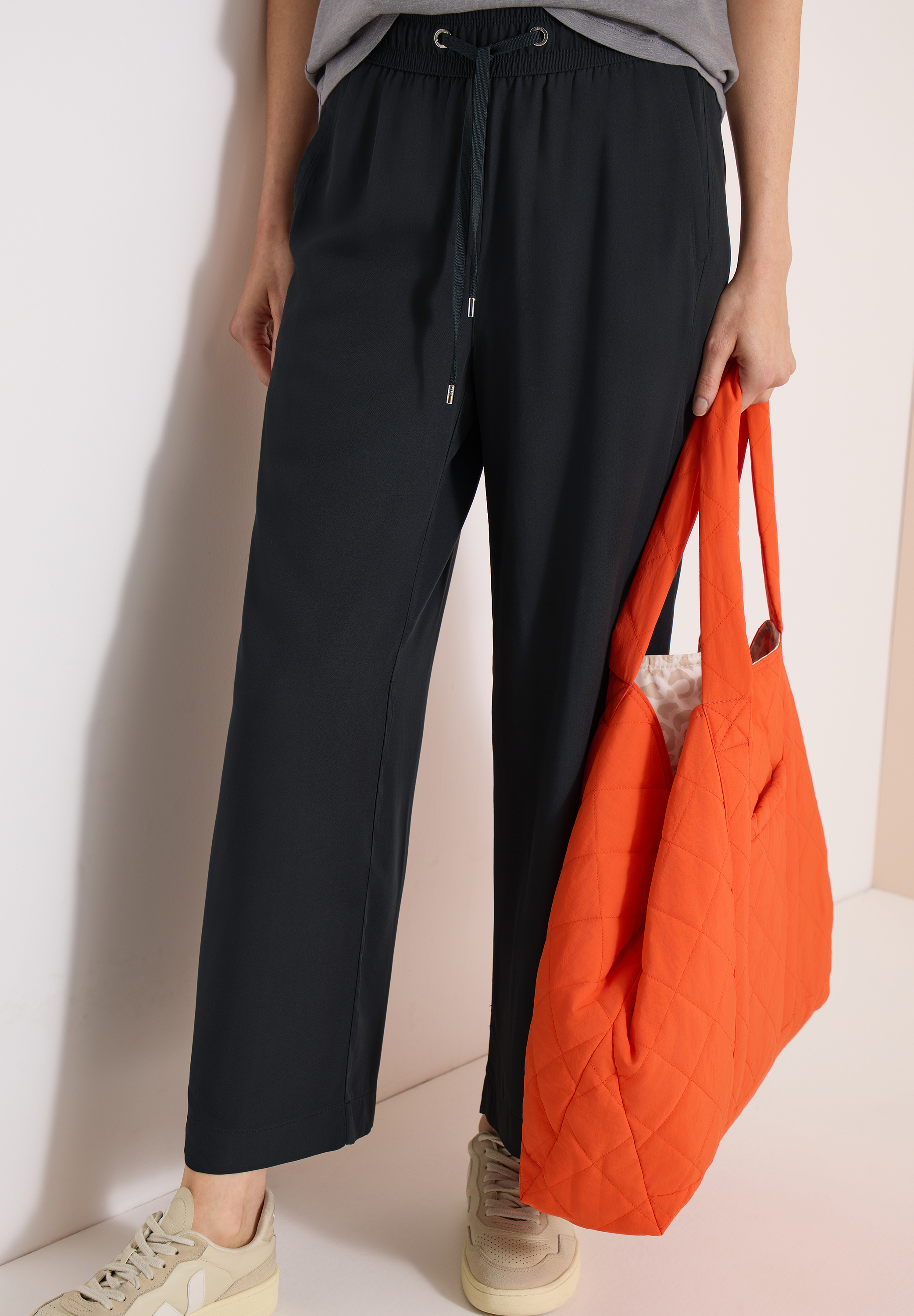 High Waist Wide Leg Hose im Loose Fit