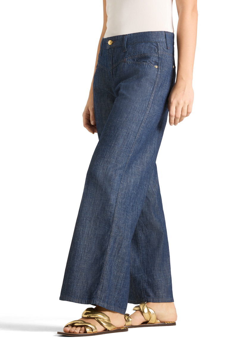 Aimee seam cropped