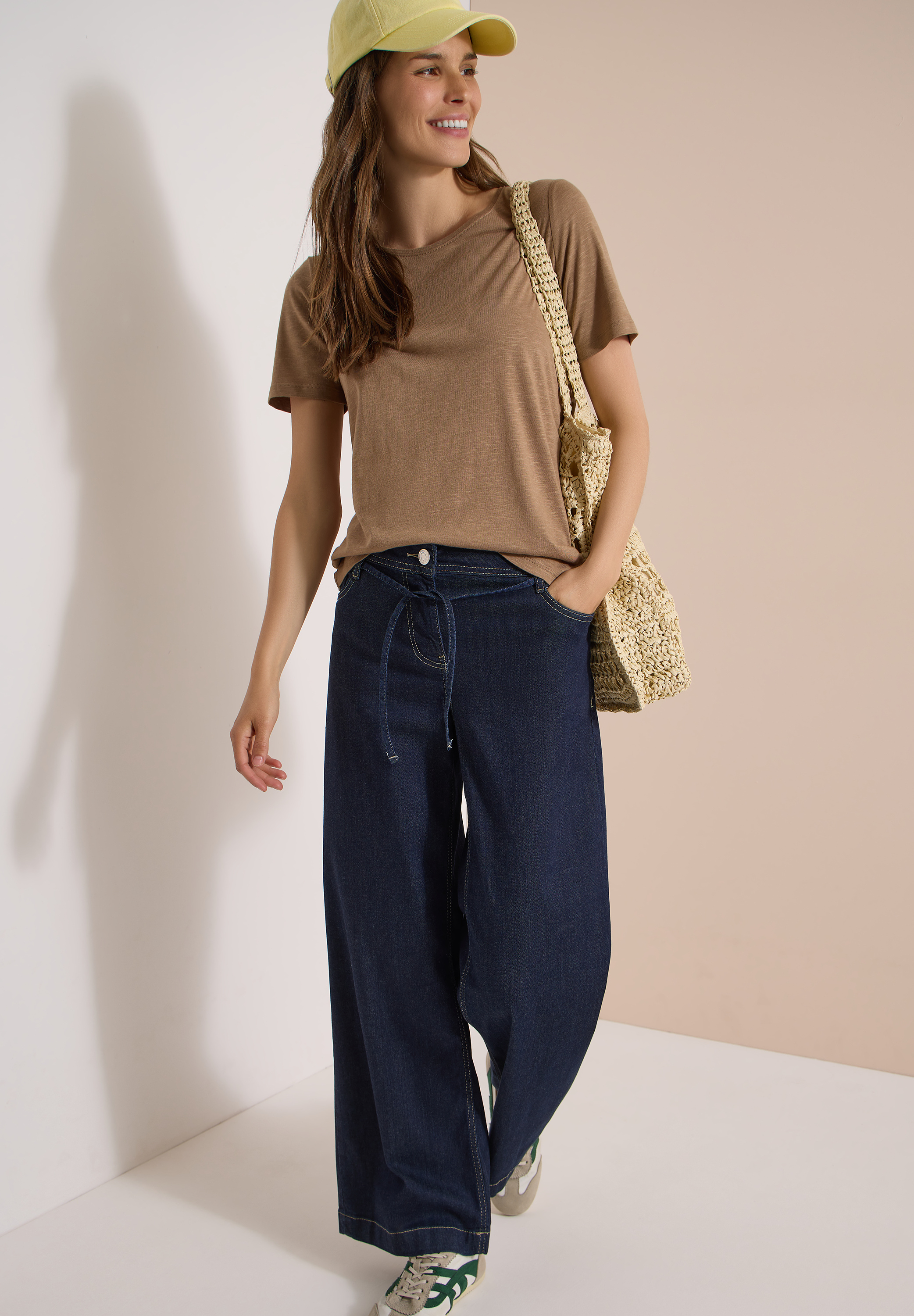 High Waist Wide Leg Jeans im Loose Fit