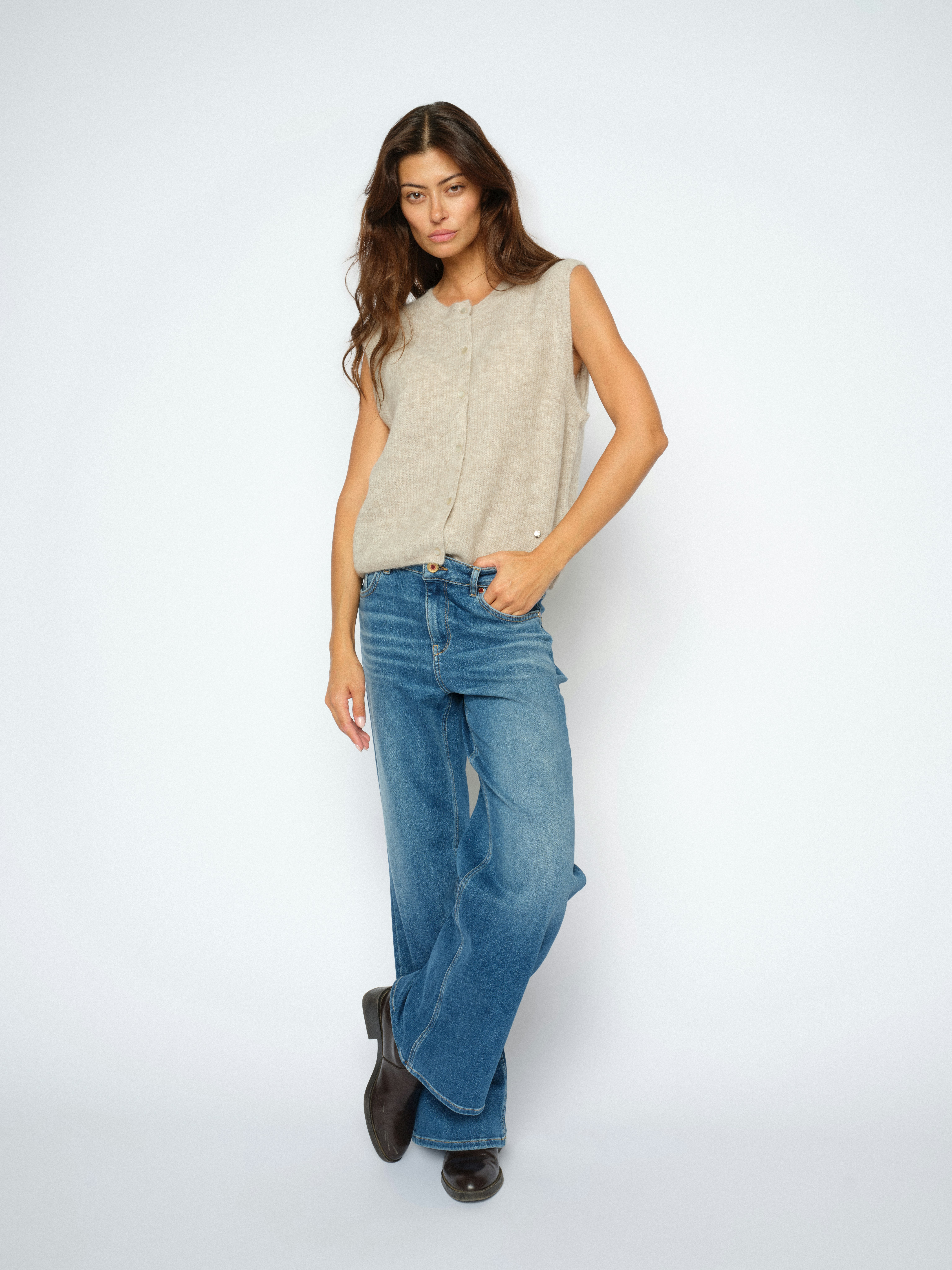MMDara Hera Jeans