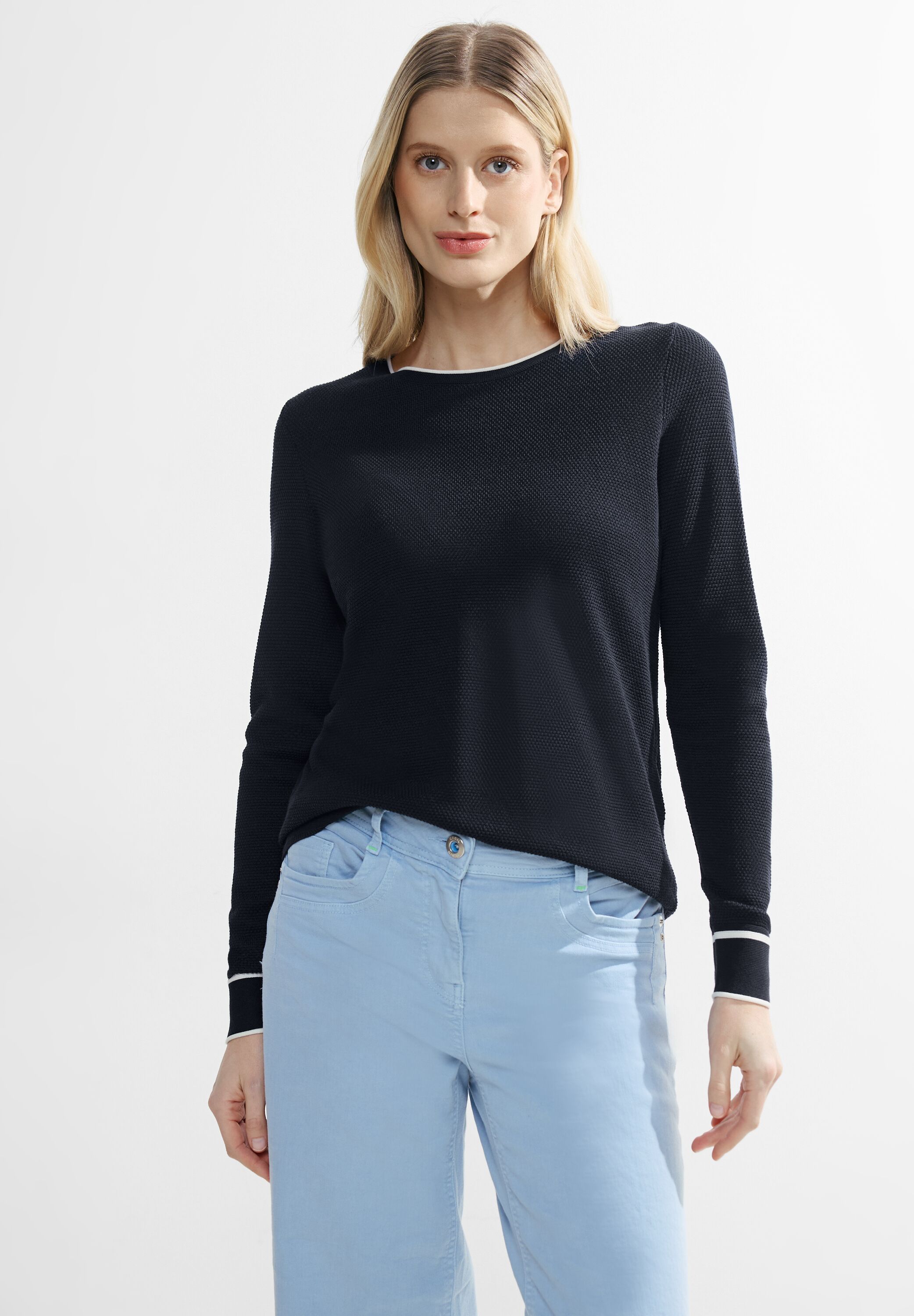 Struktur Strickpullover