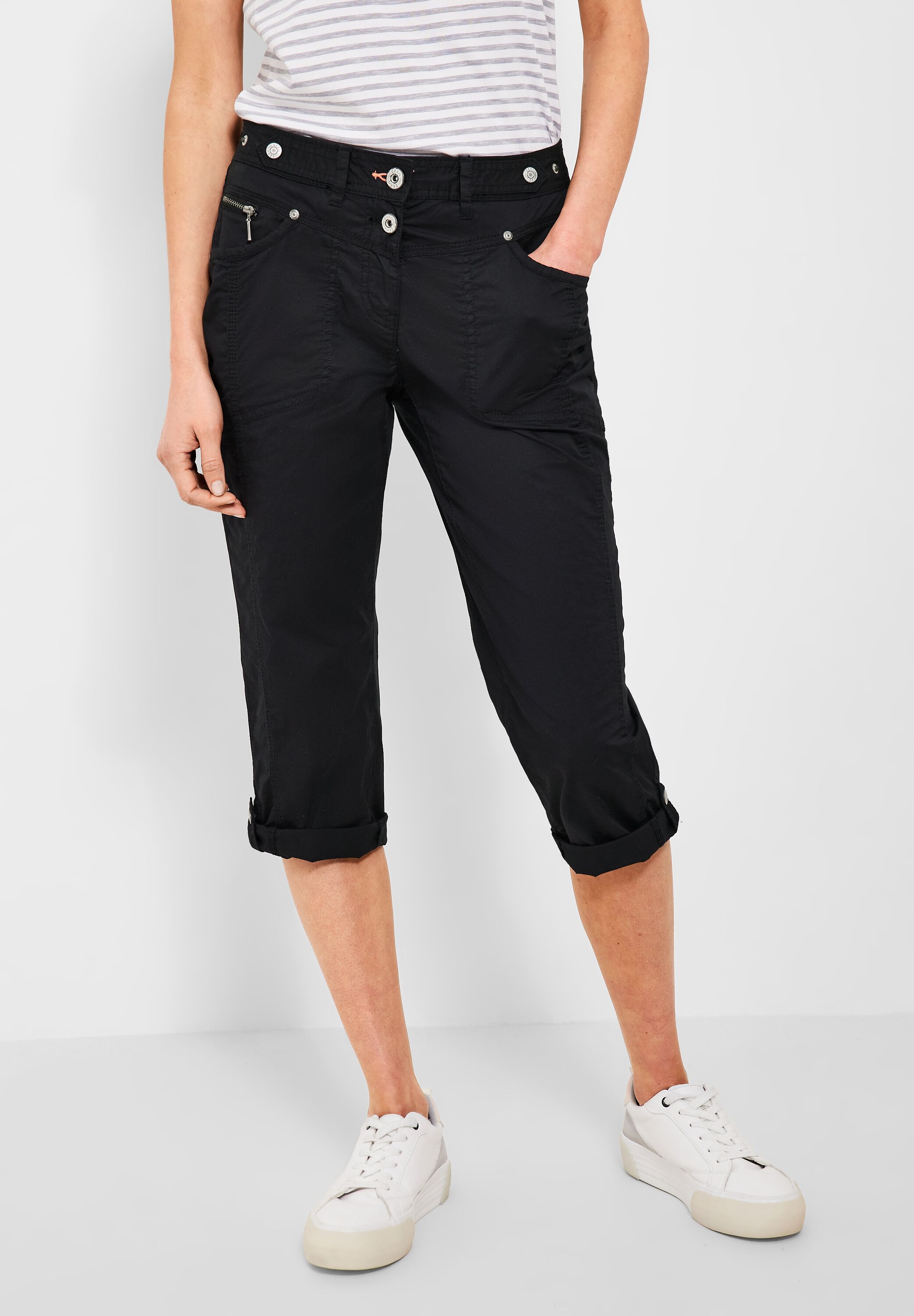 Casual Fit Hose in 3/4