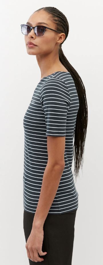 T-shirt, short sleeve, round neck,