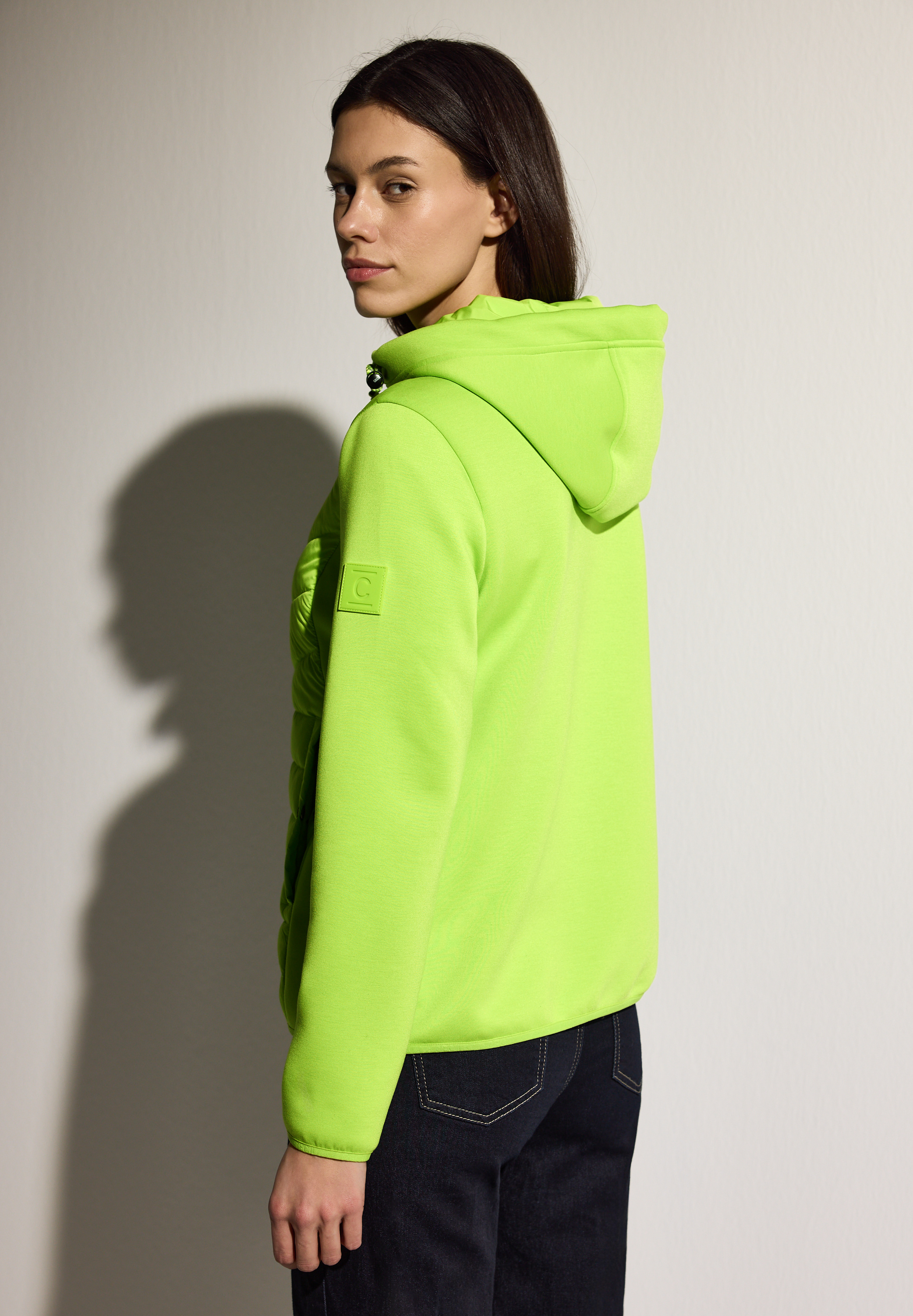 Scuba Jacke mit Kapuze