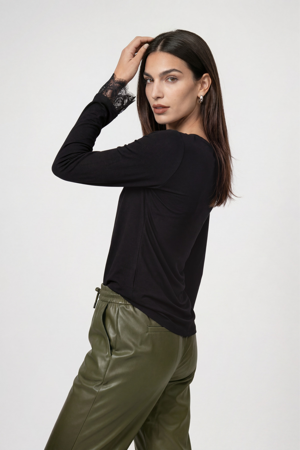 Langarmshirt mit Spitzenborte