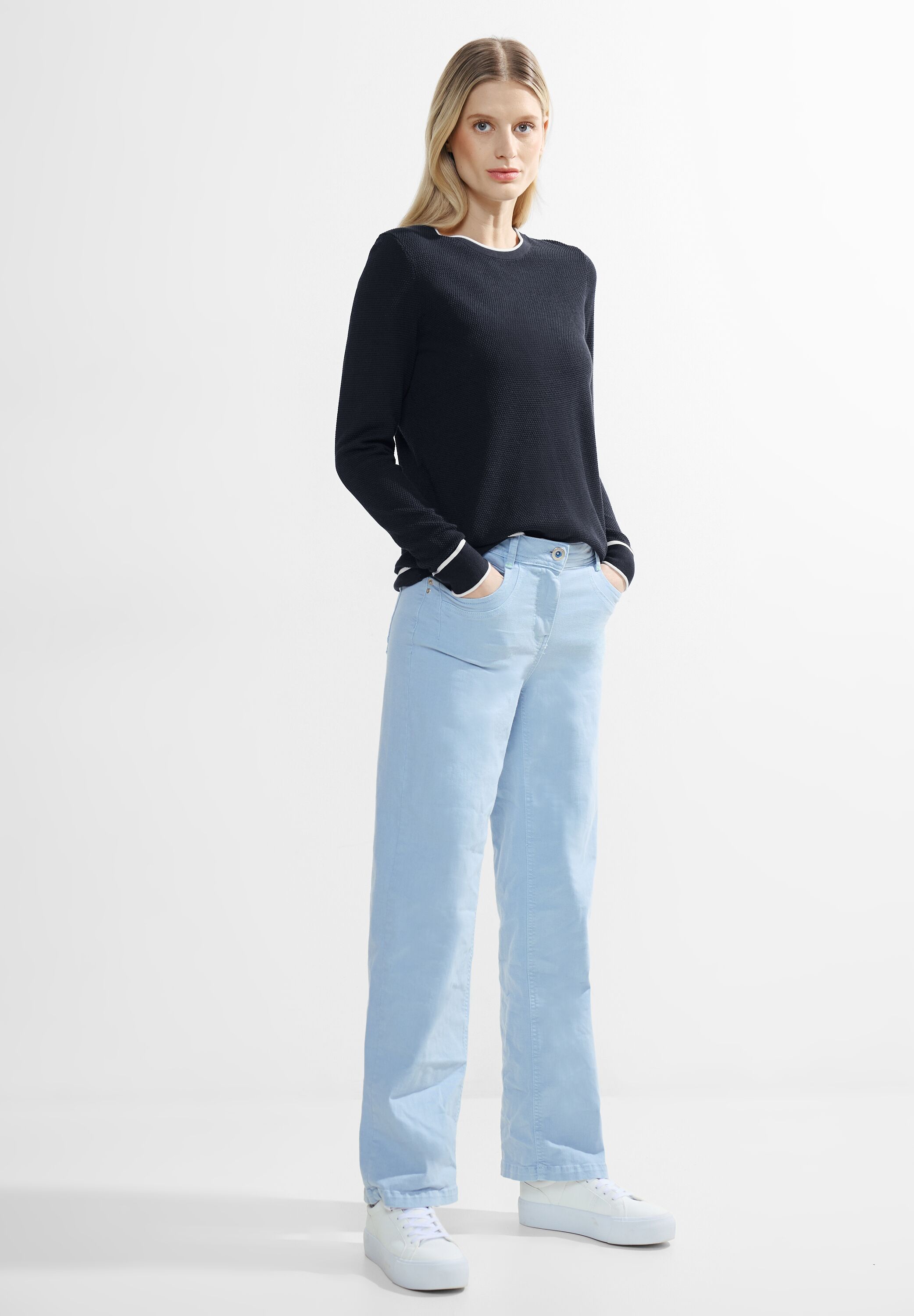 Struktur Strickpullover
