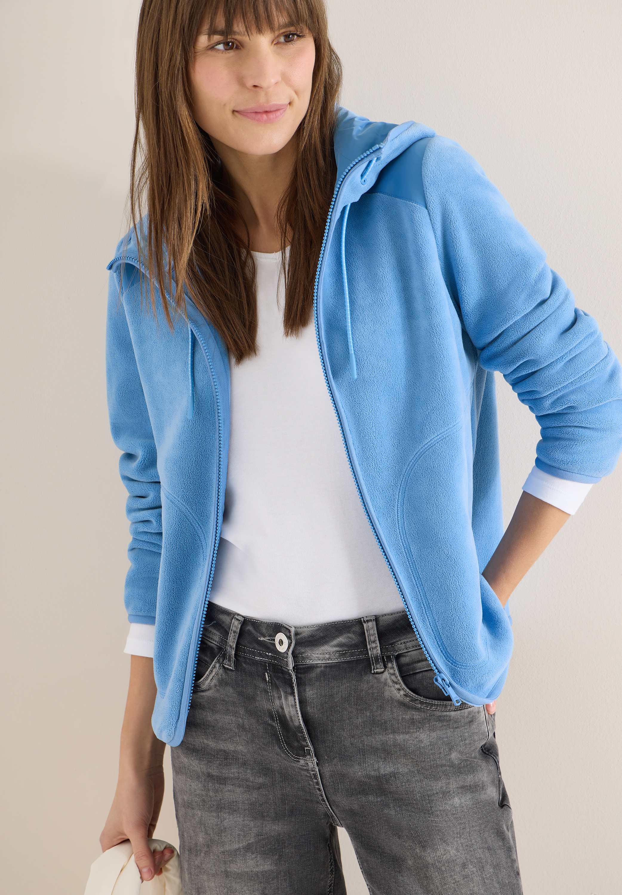 Fleecejacke mit Hoodie