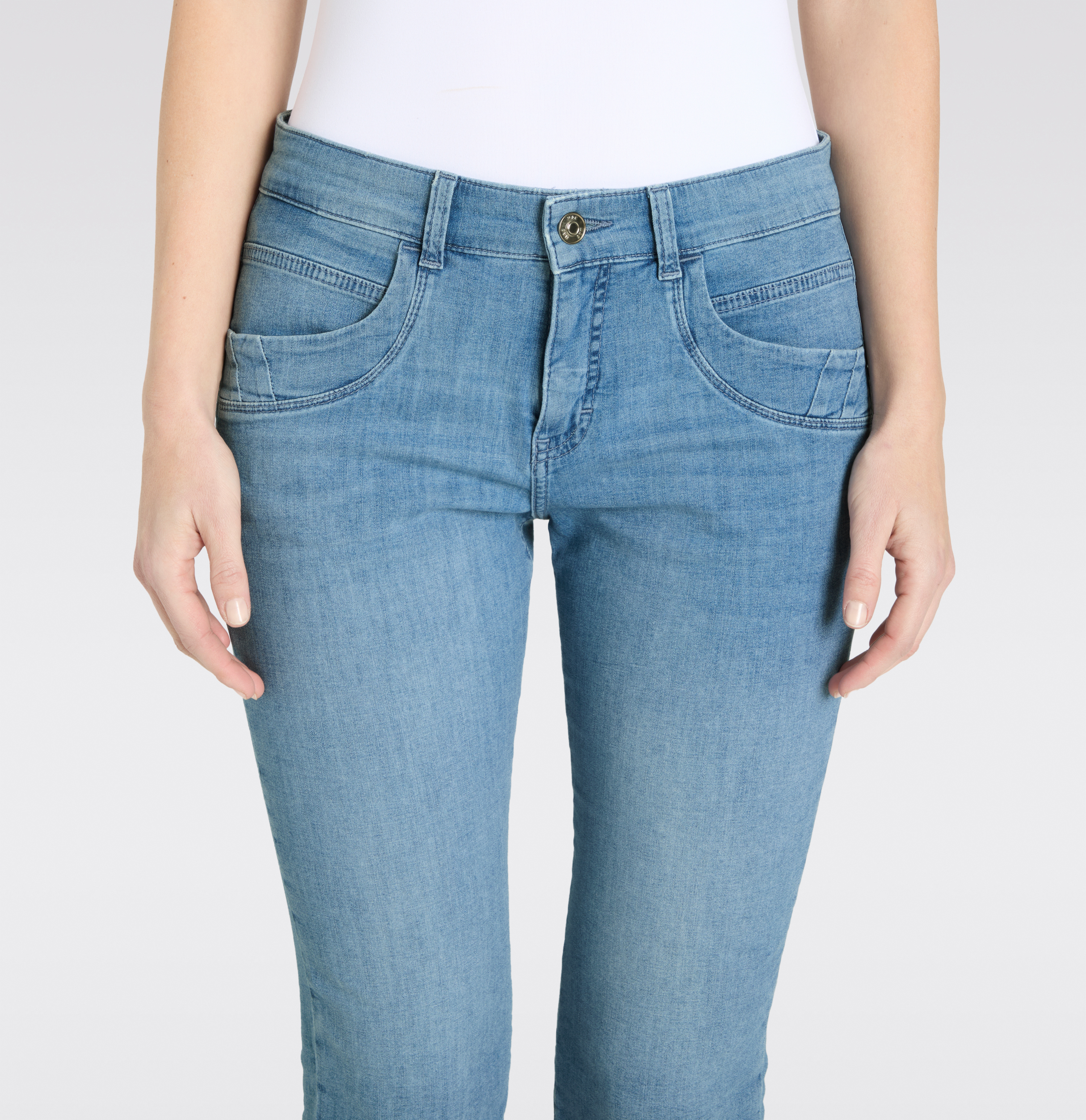 MAC JEANS - CAPRI, Super light denim