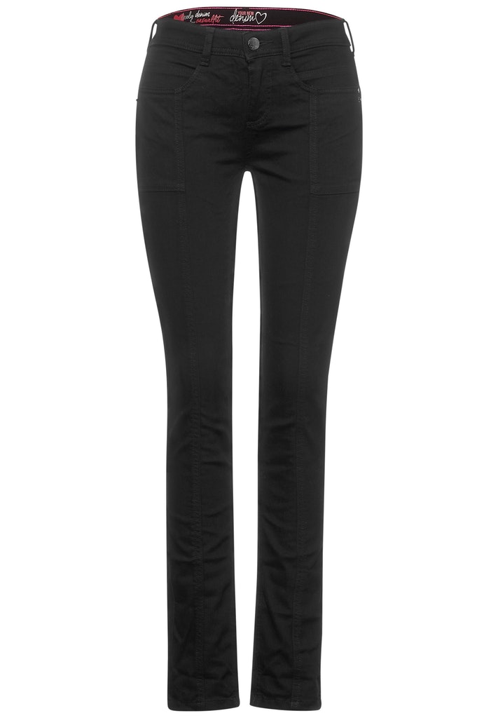 Casual Fit Denim in black