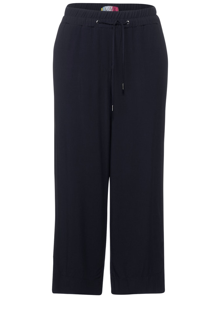 Casual Fit Hose