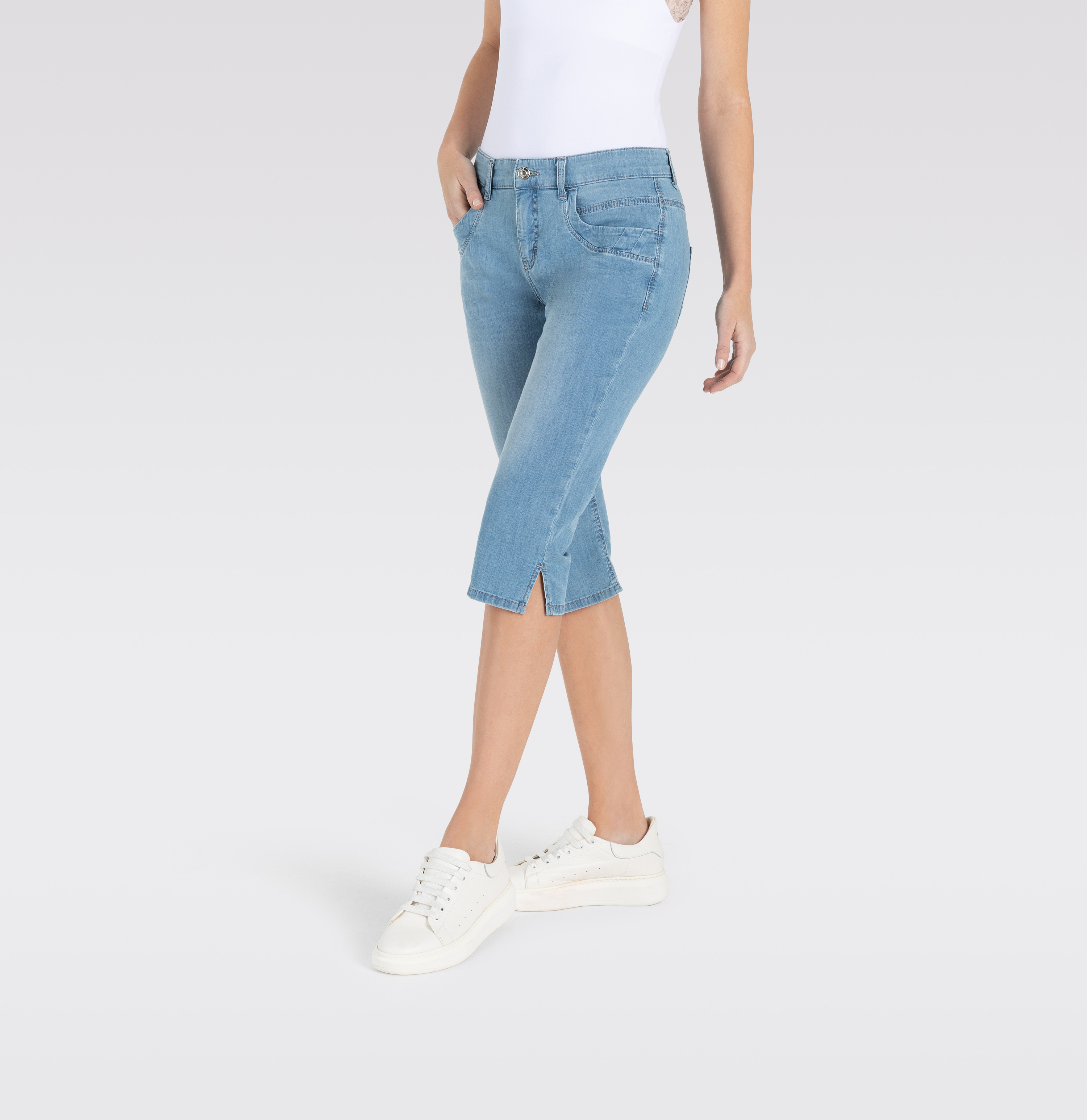 MAC JEANS - CAPRI, Super light denim
