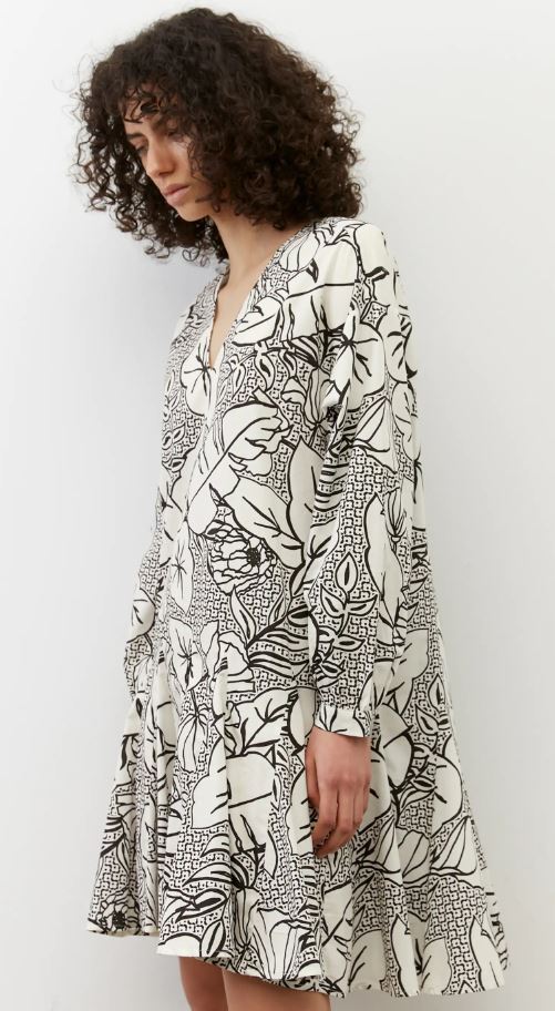 Kurzes A-Shape-Kleid