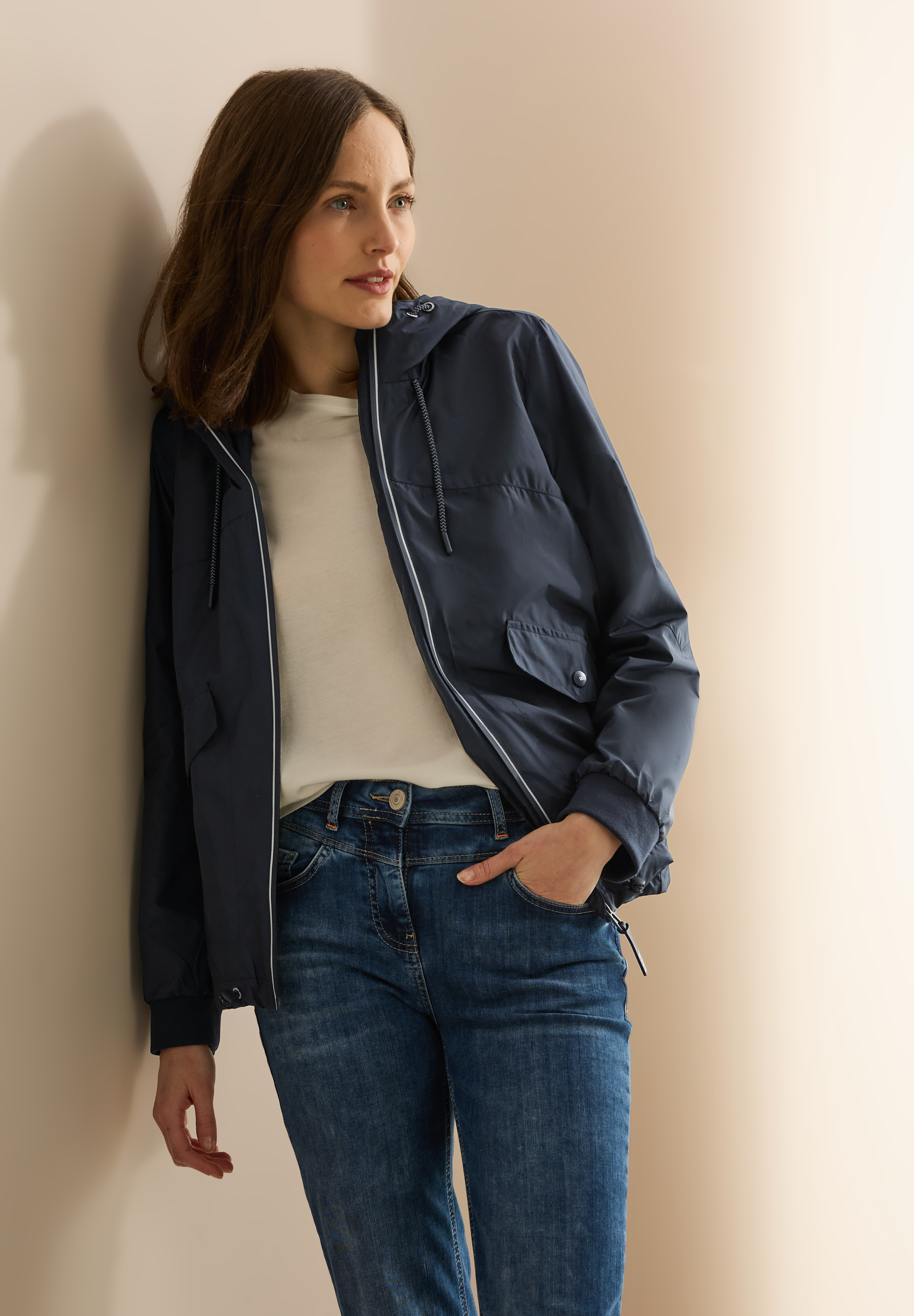 Windbreaker mit Taschen