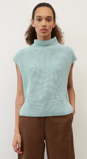 Pullover, sleveless, stand up colla