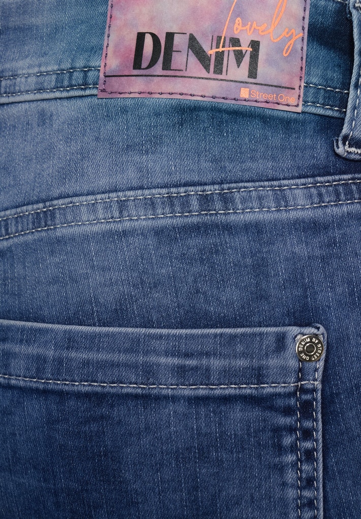 Loose Fit Jeans