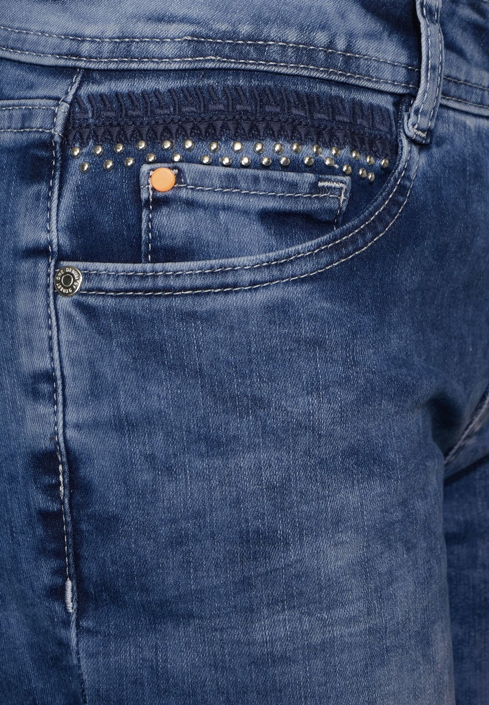 Loose Fit Jeans